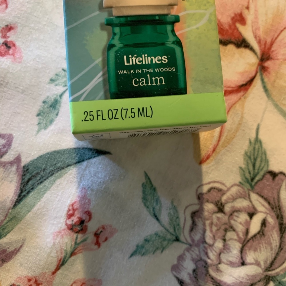 Lifelines Essential Oil Blend - Calm - Picture 5 of 6